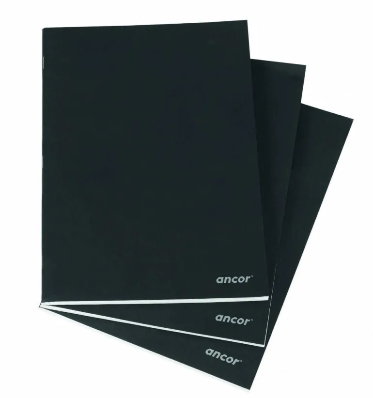 Caderno Agrafado A4 com Capa Preta 80 Folhas Pautadas