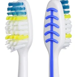 Escovas de Dentes Extra Clean Médias Pack 2