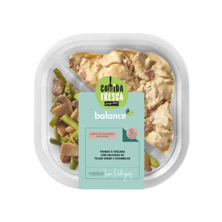 Frango à Toscana com Salteado de Feijão Verde e Cogumelos Balance