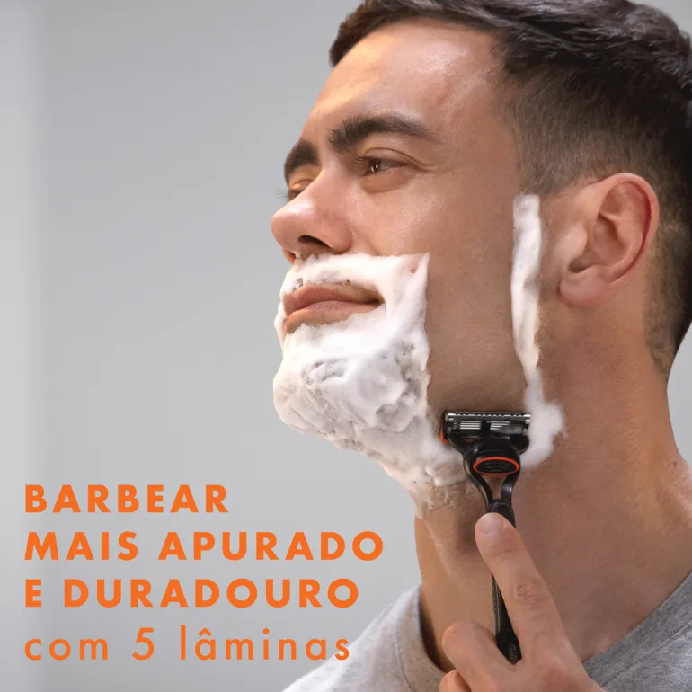 Máquina de Barbear Gillette Fusion5 com 1 Recarga